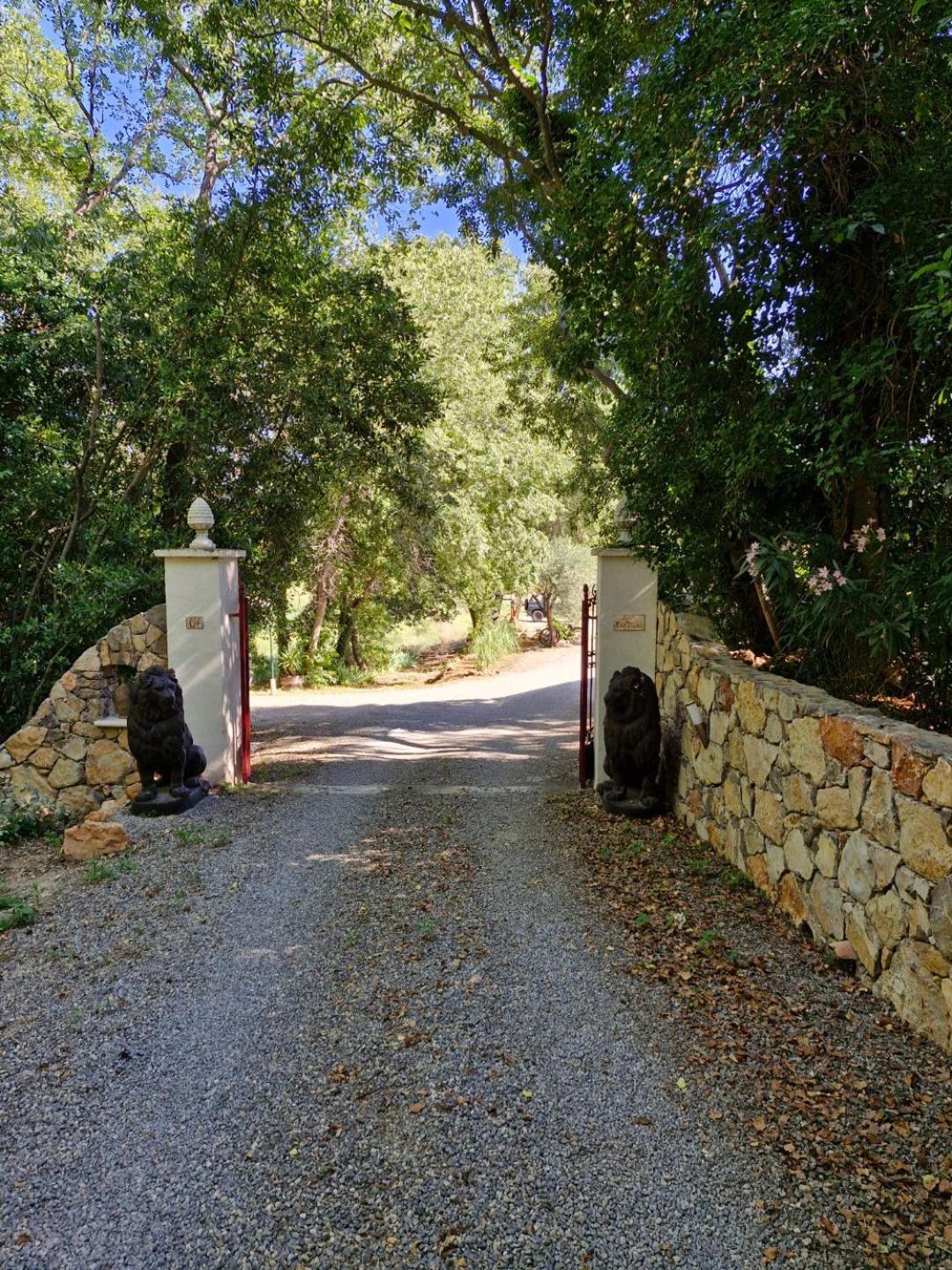 Bastide Des Hesperides Apartment Flayosc Екстериор снимка