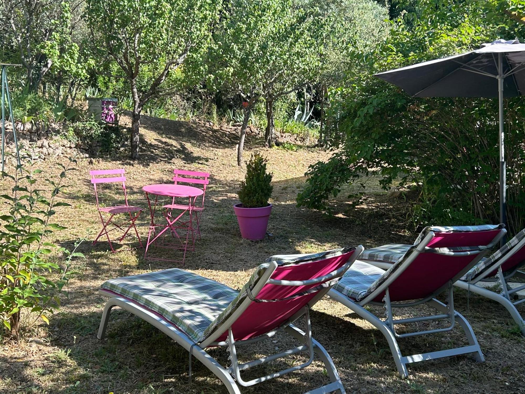 Bastide Des Hesperides Apartment Flayosc Екстериор снимка